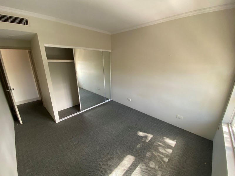 10/73 Spence Street, Cairns City QLD 4870