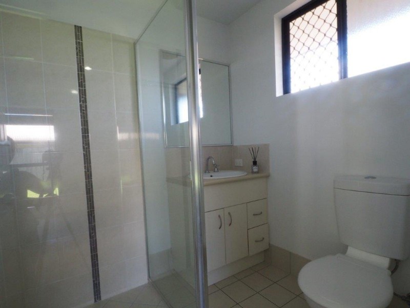 17 Conway Close, Bentley Park QLD 4869