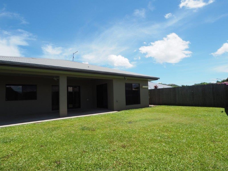 17 Conway Close, Bentley Park QLD 4869