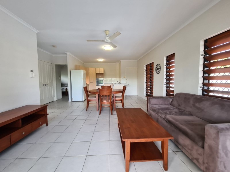 4/238-240 McLeod Street, Cairns North QLD 4870