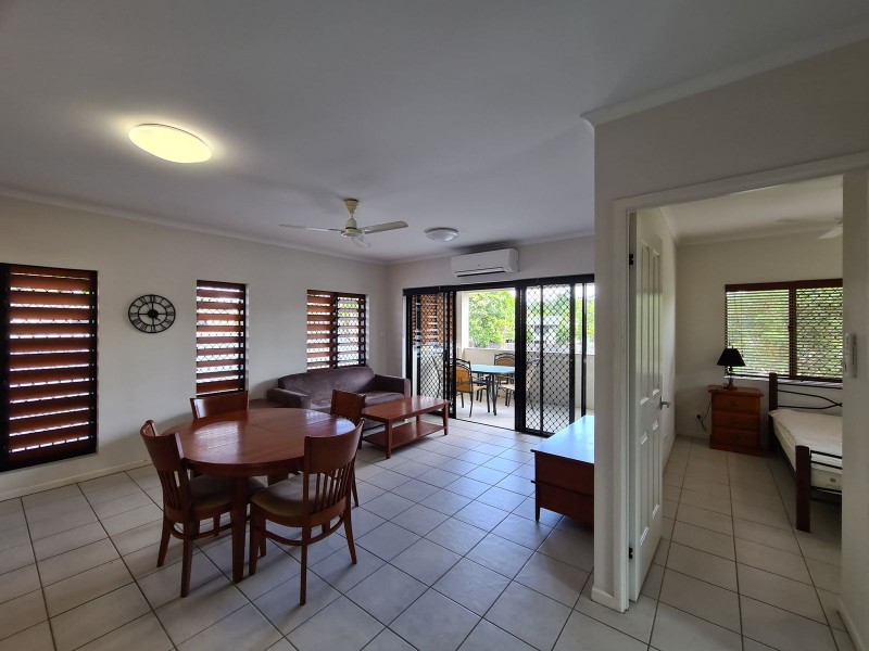 4/238-240 McLeod Street, Cairns North QLD 4870