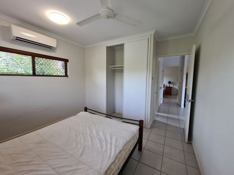 4/238-240 McLeod Street, Cairns North QLD 4870
