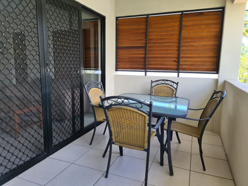4/238-240 McLeod Street, Cairns North QLD 4870