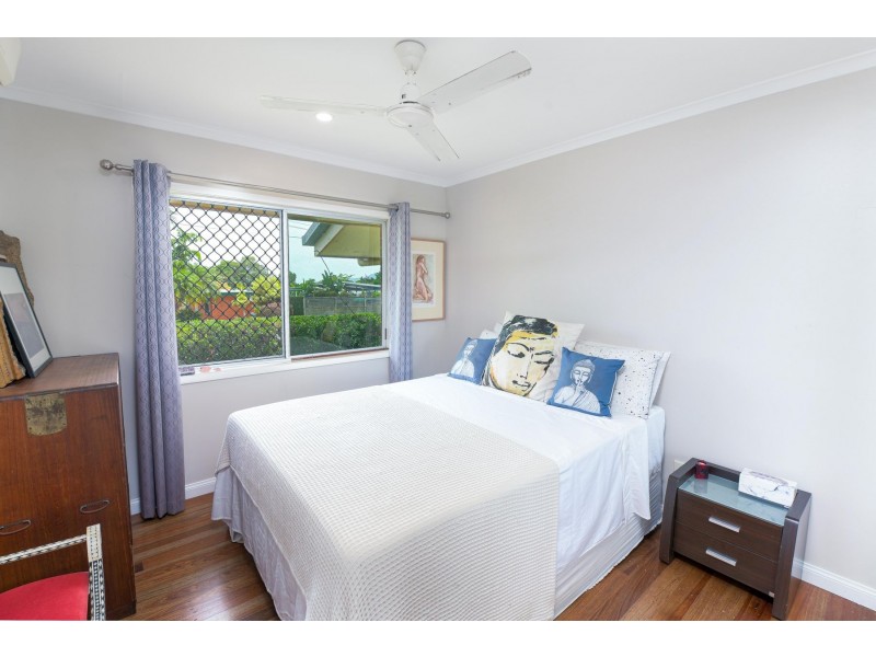 81 Mansfield Street, Earlville QLD 4870