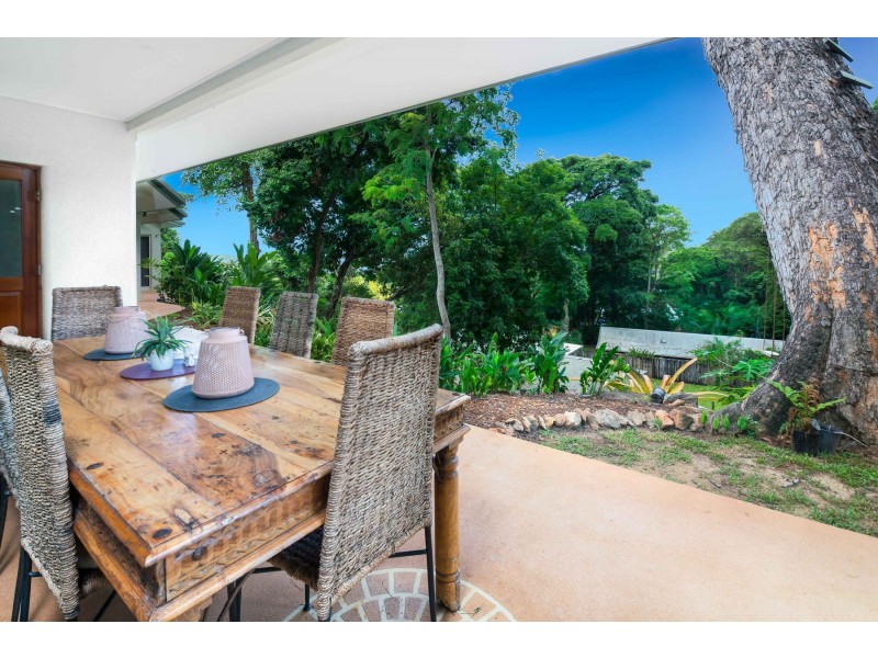 7 Beaman Close, Aeroglen QLD 4870