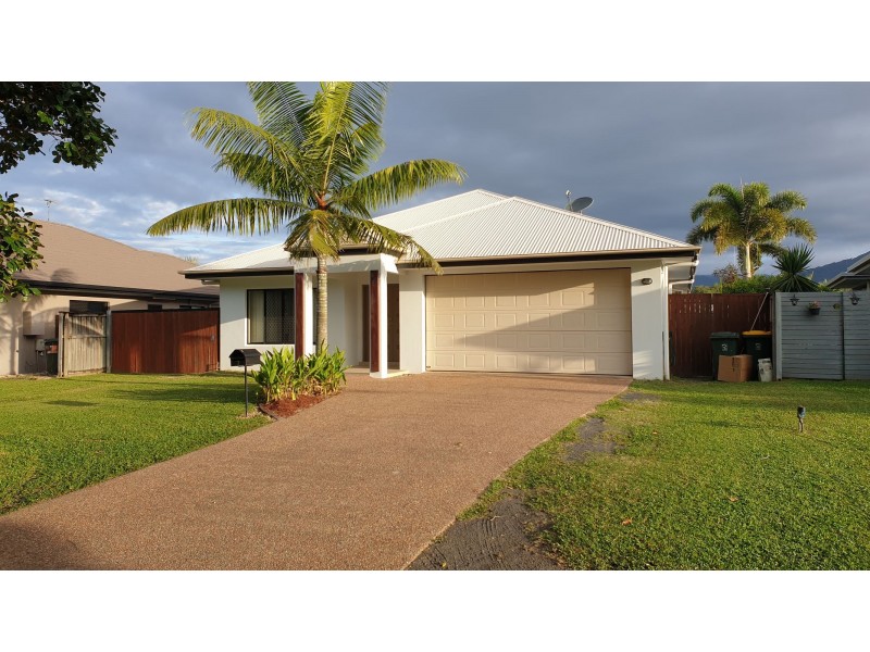 7 Bowline Place, Trinity Beach QLD 4879