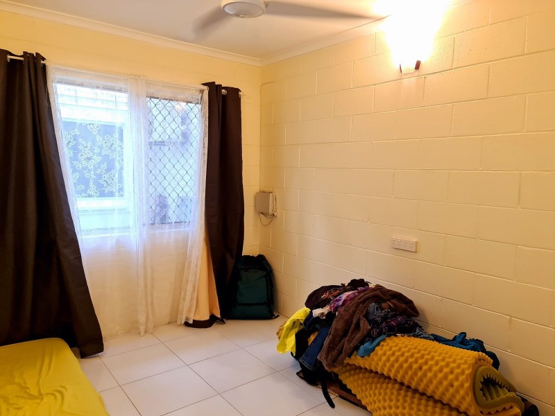 2/284 Lake Street, Cairns North QLD 4870