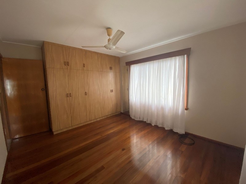 271 Aumuller Street, Westcourt QLD 4870