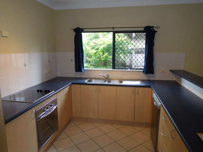 6 Howie Close, Kewarra Beach QLD 4879