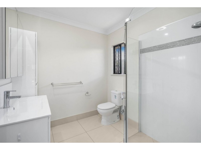 49 Hillary Drive, Smithfield QLD 4878