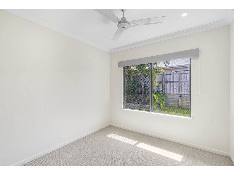 49 Hillary Drive, Smithfield QLD 4878