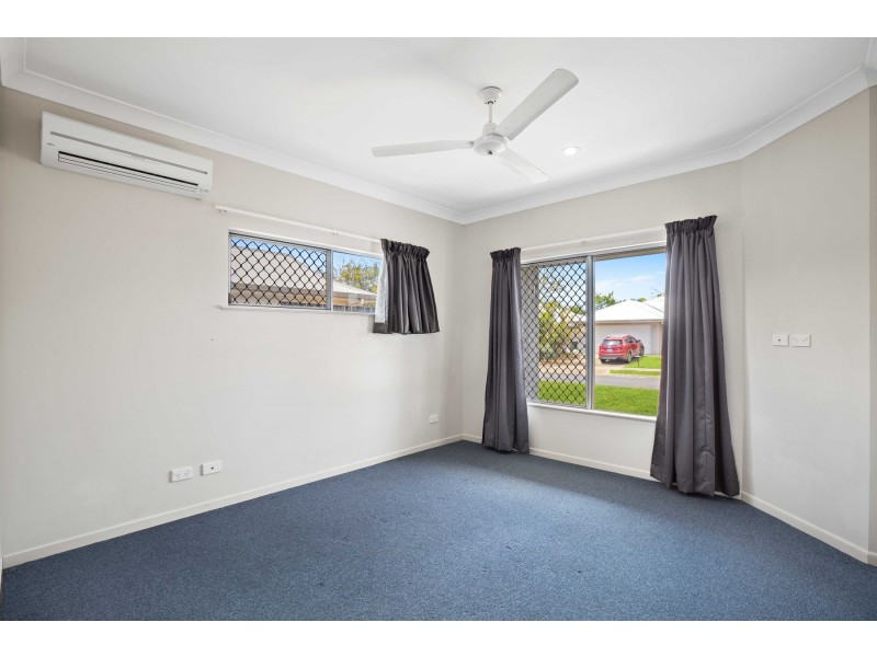 7 Allanton Link, Trinity Park QLD 4879