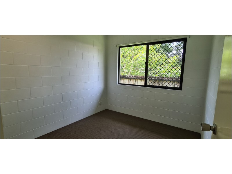 2/10 Olive Street, Manoora QLD 4870