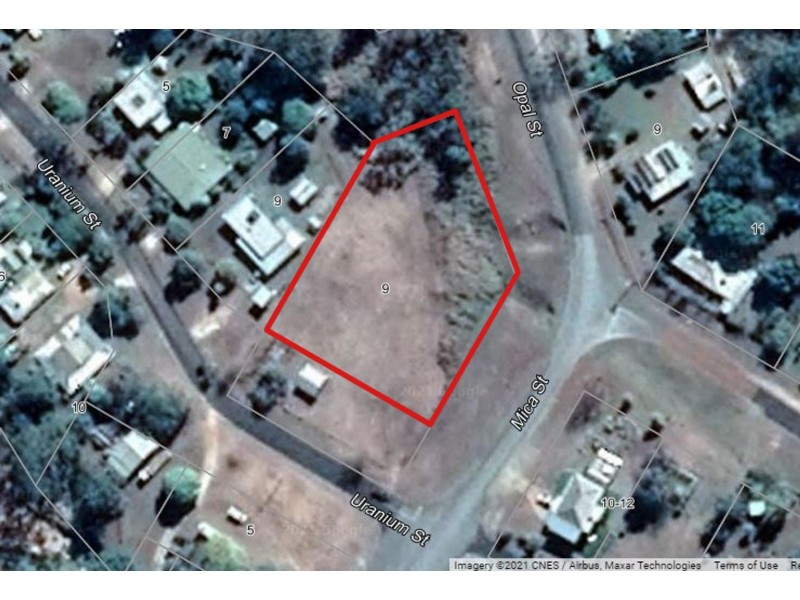 9 Mica Street, Mount Garnet QLD 4872