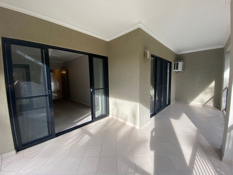 4/83 Hayward Street, Mooroobool QLD 4870
