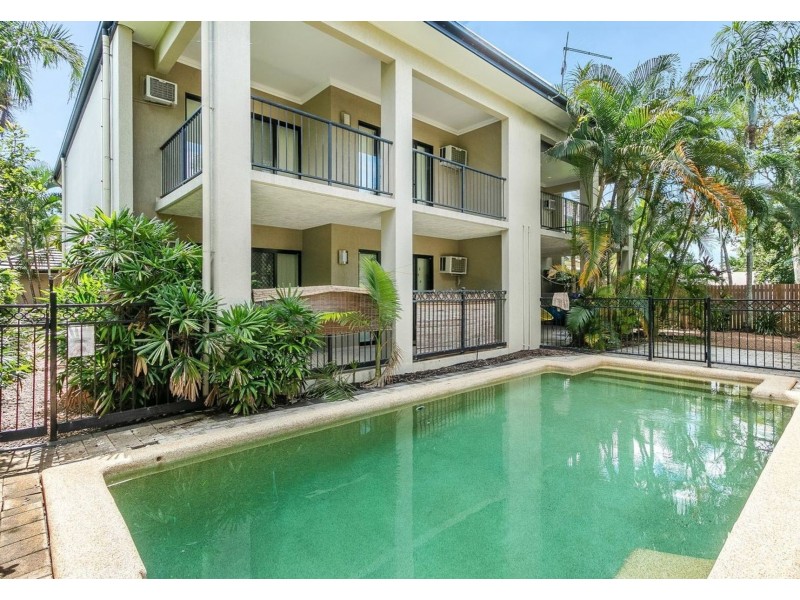 4/83 Hayward Street, Mooroobool QLD 4870