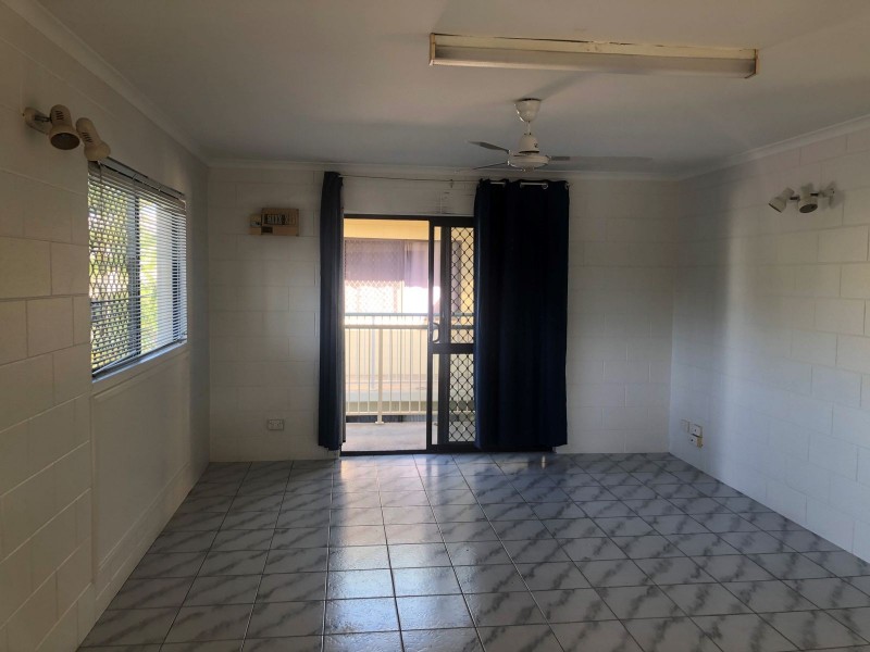 18/235 McLeod Street, Cairns North QLD 4870