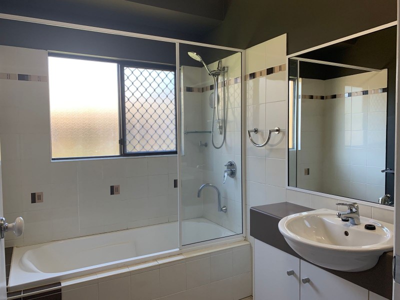 141 Timberlea Drive, Bentley Park QLD 4869