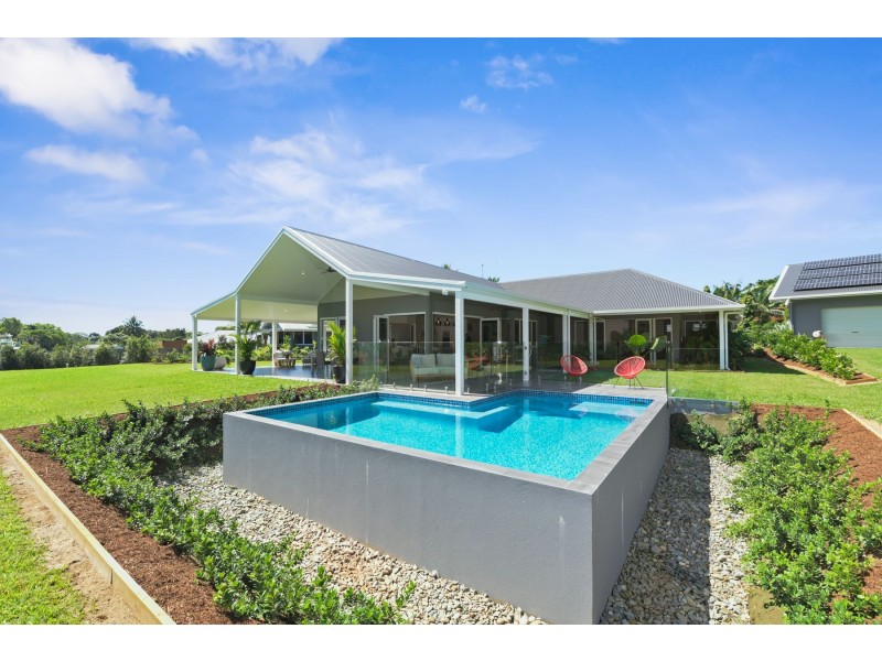 30-32 James Cook Drive, Kewarra Beach QLD 4879