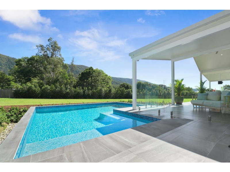 30-32 James Cook Drive, Kewarra Beach QLD 4879