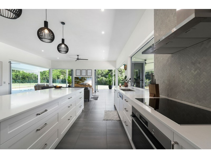 30-32 James Cook Drive, Kewarra Beach QLD 4879