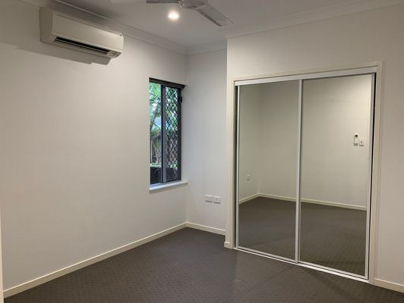 1/211-213 Kamerunga Road, Freshwater QLD 4870