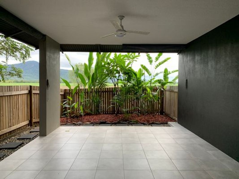 1/211-213 Kamerunga Road, Freshwater QLD 4870
