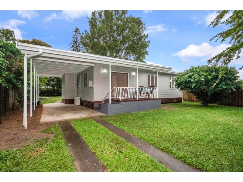 9 Jackson Close,, Westcourt QLD 4870
