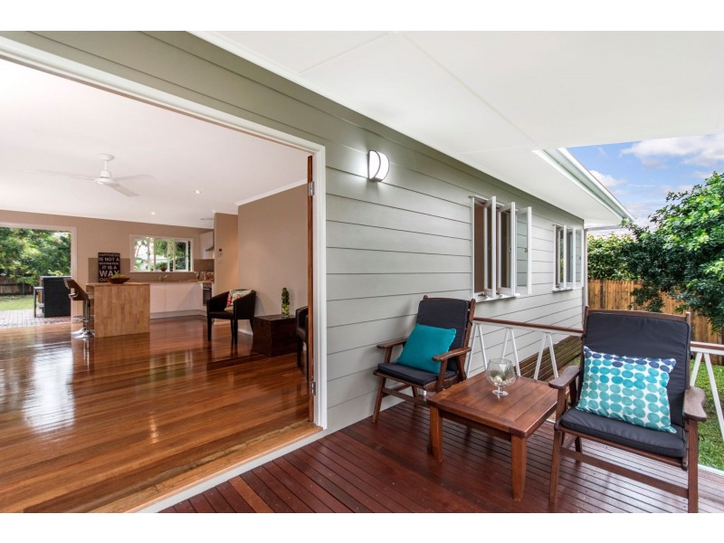 9 Jackson Close,, Westcourt QLD 4870