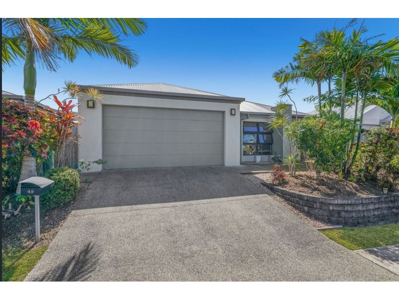 49 Hillary Drive, Smithfield QLD 4878