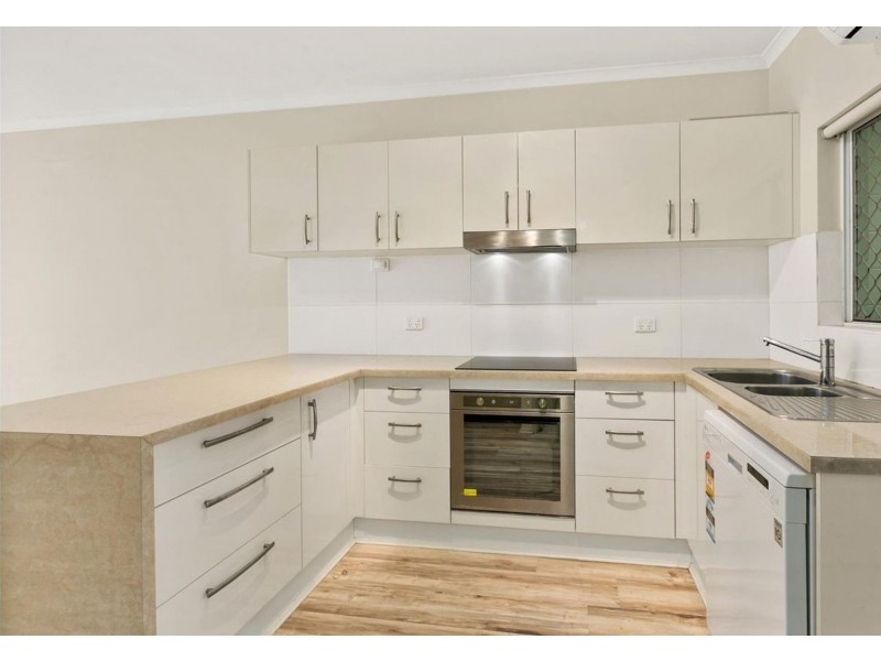 8/25-27 Fairweather Street, Yorkeys Knob QLD 4878