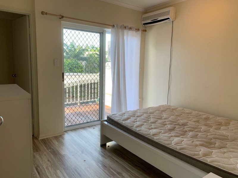 8/25-27 Fairweather Street, Yorkeys Knob QLD 4878