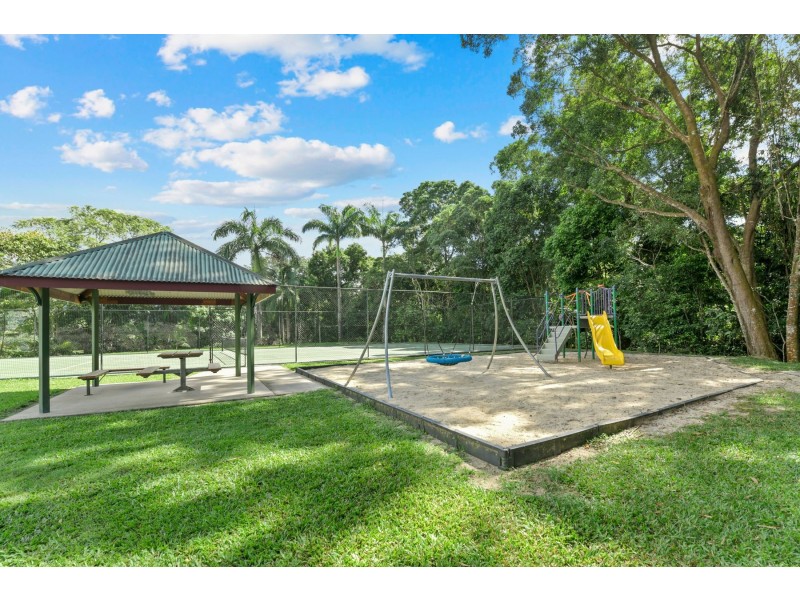 24 Greenock Way, Brinsmead QLD 4870
