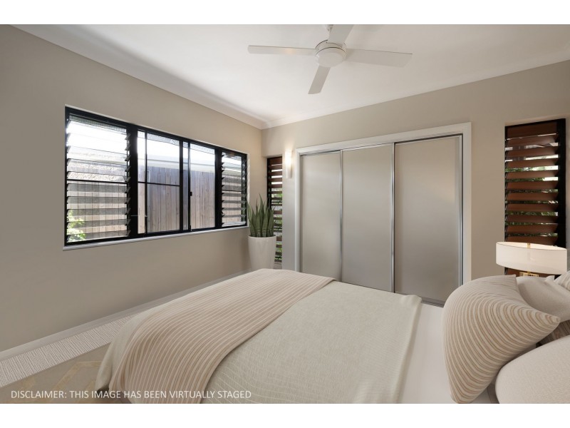 14 Kurt Close, Palm Cove QLD 4879