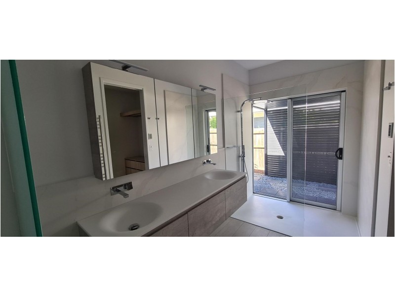 59 Argentea Boulevard, Palm Cove QLD 4879