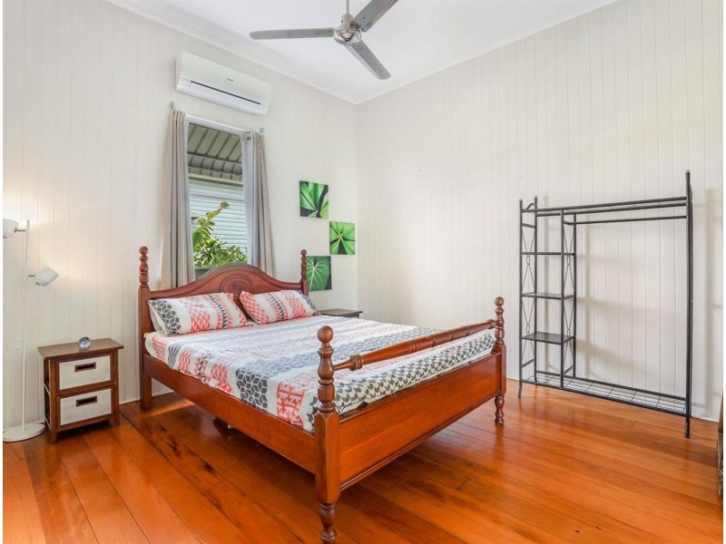 53 Charles Street, Parramatta Park QLD 4870