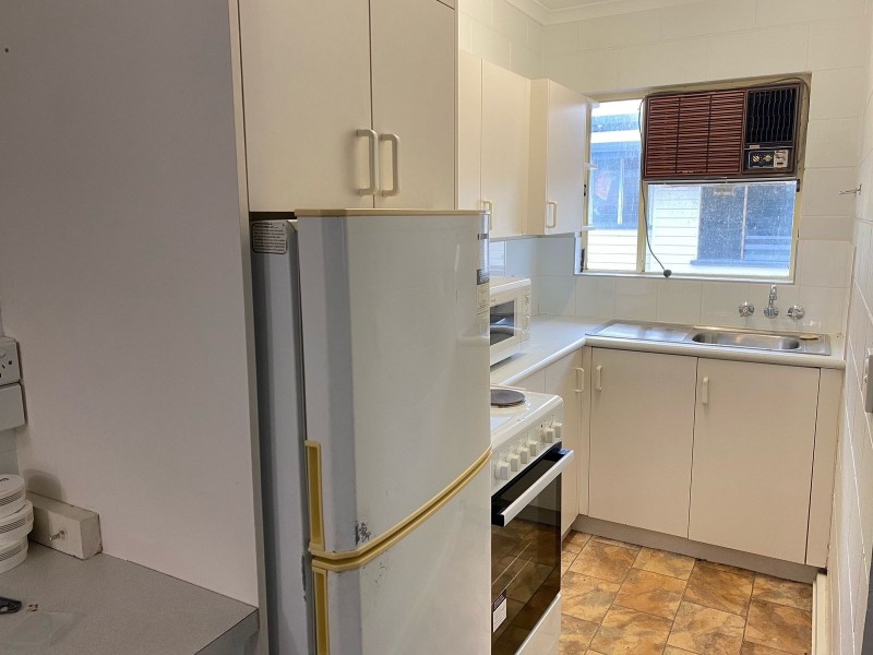17/99 Digger Street, Cairns North QLD 4870