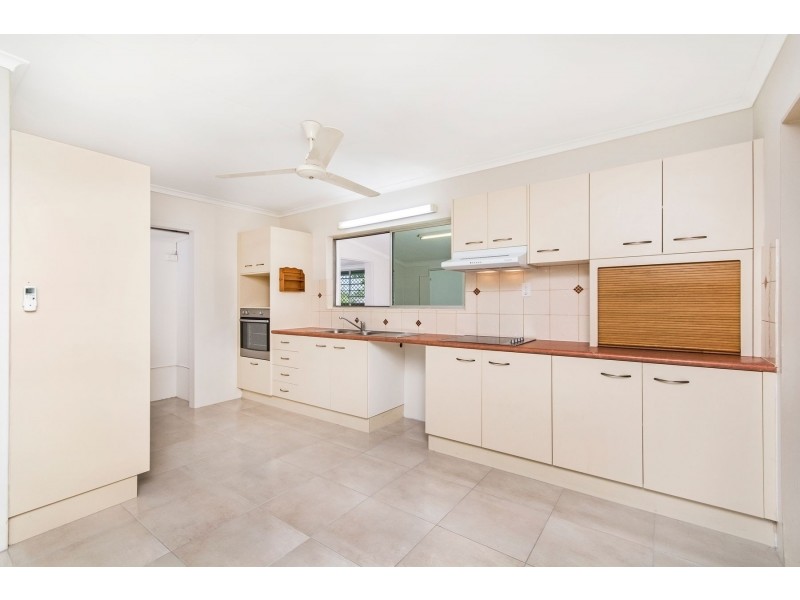 155  Toogood Road, Bayview Heights QLD 4868