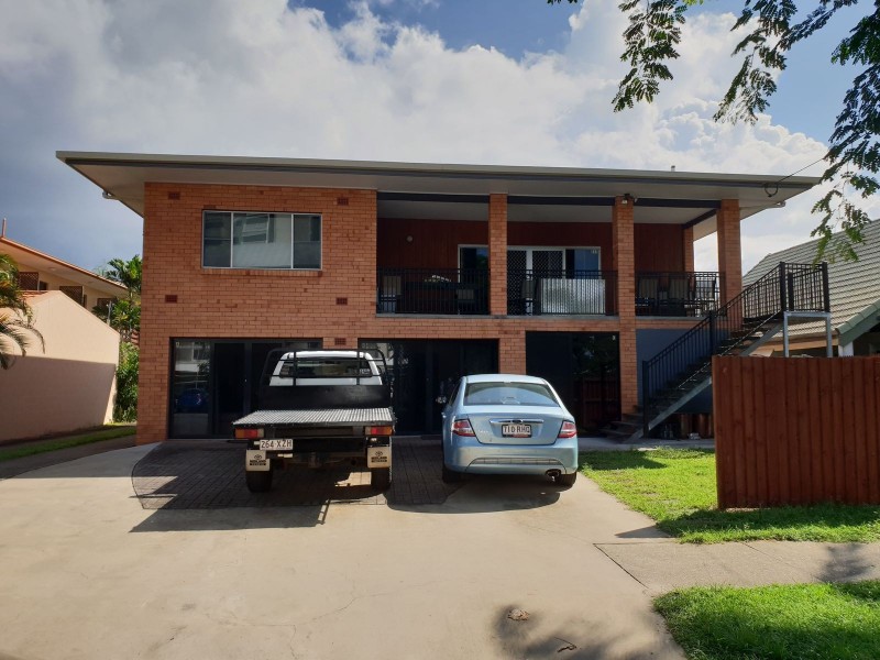 217A Lake Street, Cairns North QLD 4870