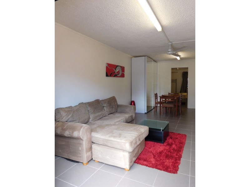 217A Lake Street, Cairns North QLD 4870
