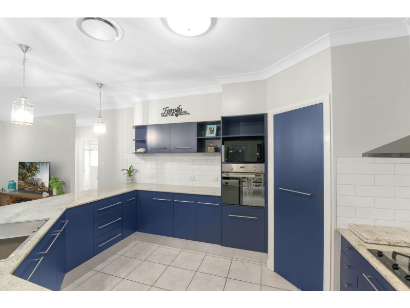 14 Hazelwood Close, Mount Sheridan QLD 4868