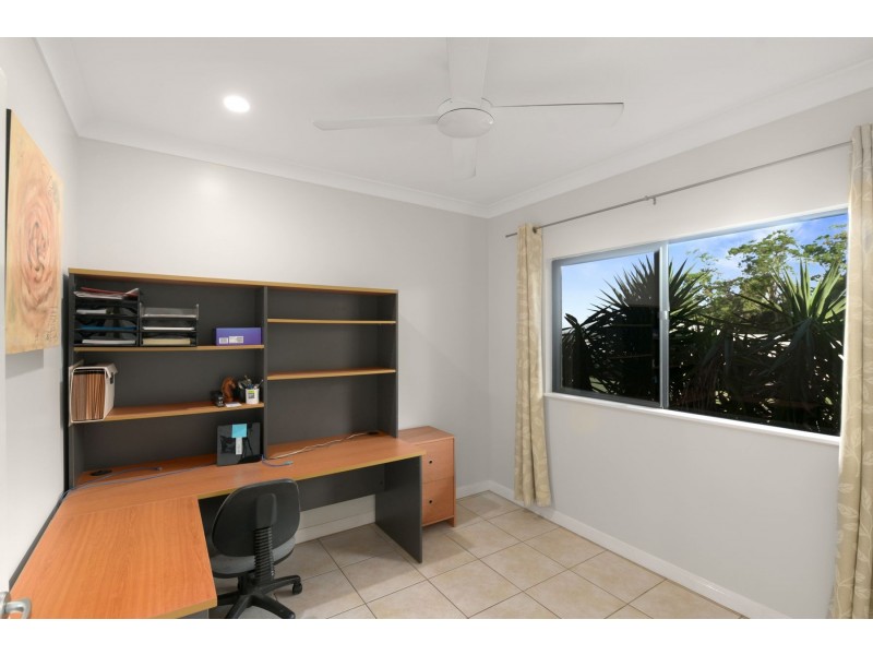 14 Hazelwood Close, Mount Sheridan QLD 4868
