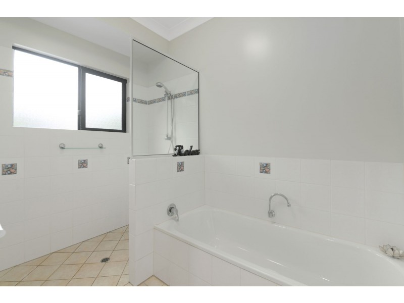 14 Hazelwood Close, Mount Sheridan QLD 4868