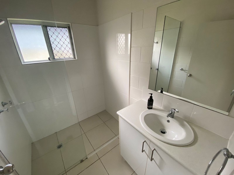 55 Macilwraith Street, Manoora QLD 4870