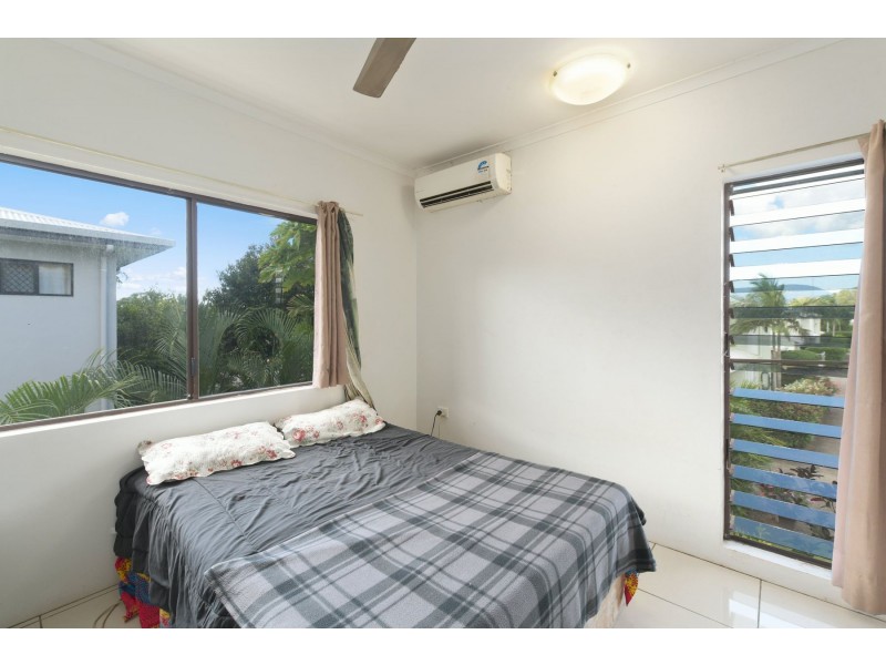 4/11 Mintaro Crescent, Woree QLD 4868