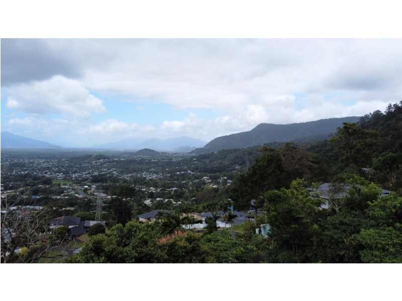 15 Oceanview Place, Mooroobool QLD 4870