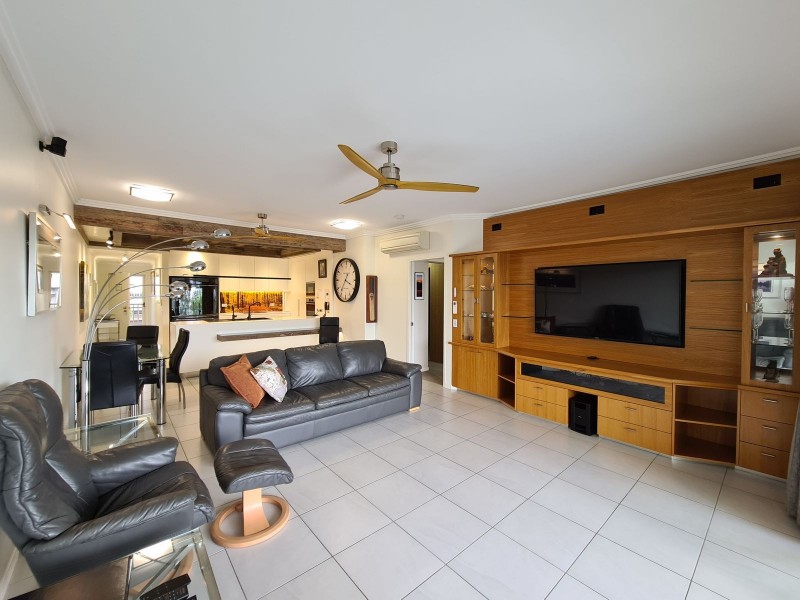 17/155-159 Esplanade, Cairns City QLD 4870