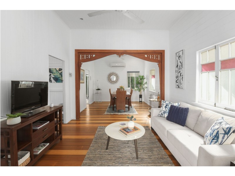 12 Queen Street, Parramatta Park QLD 4870