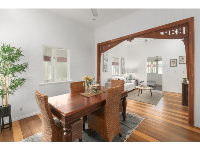 12 Queen Street, Parramatta Park QLD 4870