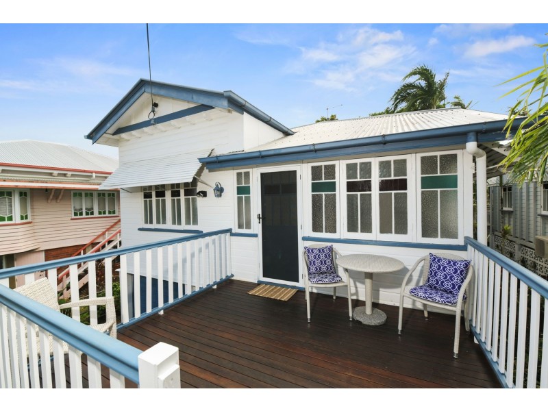 12 Queen Street, Parramatta Park QLD 4870